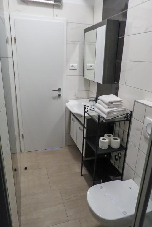 Bed And Breakfast Four Rooms Zadar Buitenkant foto
